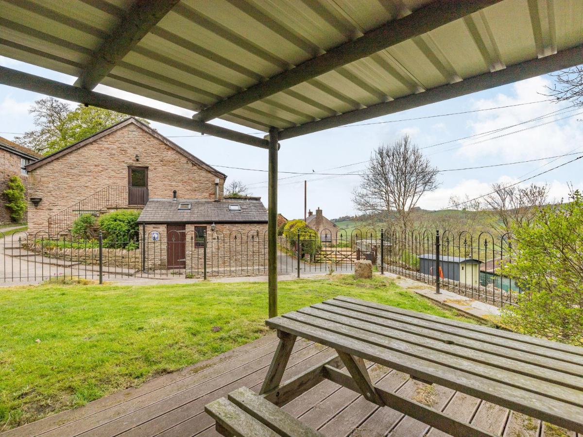 The Hayloft Villa Whaley Bridge Exterior photo